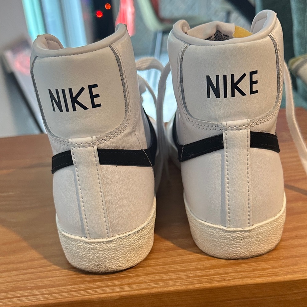Nike White High-Top Sneakers with Black Swoosh - Women’s Casual Shoes - Picture 3 of 5